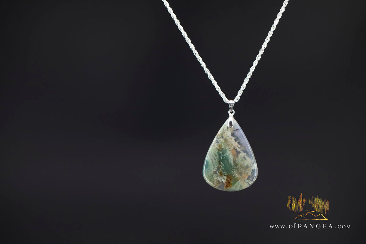 Moss Agate Pendant - Necklace || JF2060