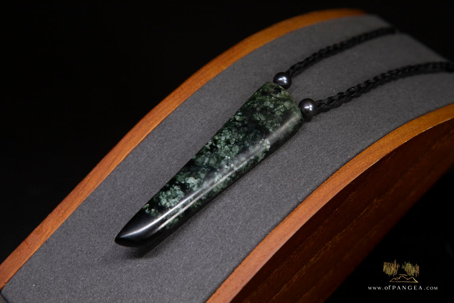 Pounamu Pendant Necklace ( & AA Peacock Pearls)