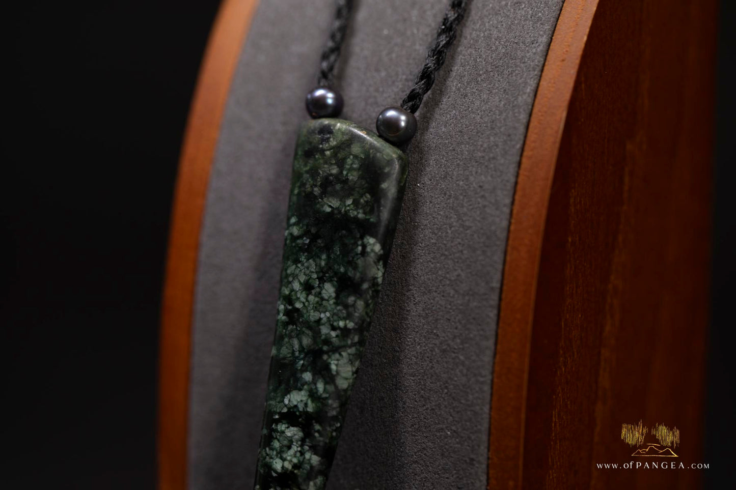 Pounamu Pendant Necklace ( & AA Peacock Pearls)