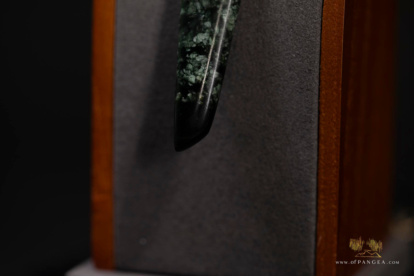 Pounamu Pendant Necklace ( & AA Peacock Pearls)