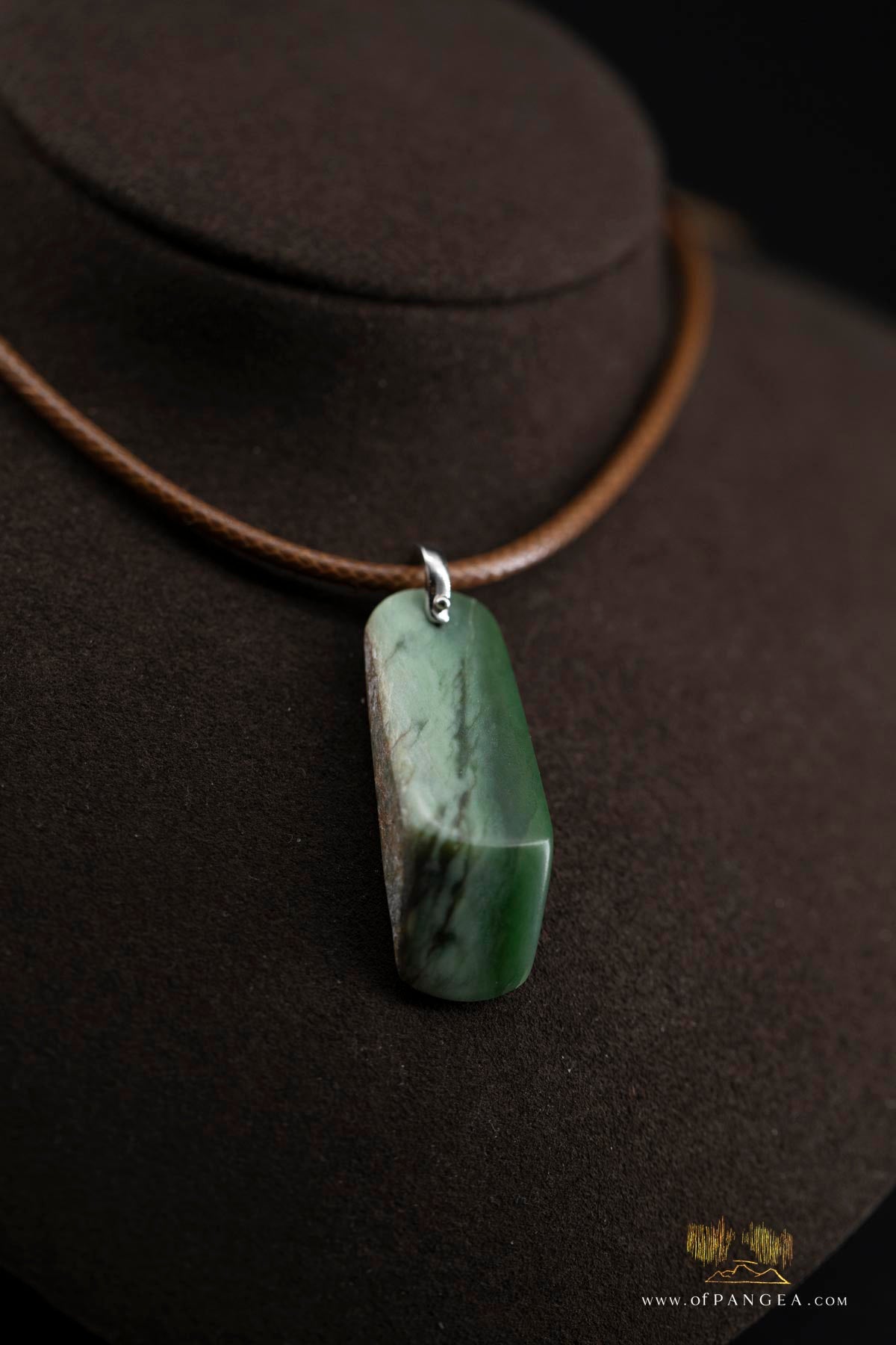 Hei Toki necklace - Inanga & Kahurangi pounamu Nephrite Jade - New Zealand -  Italian leather and sterling silver || JF532