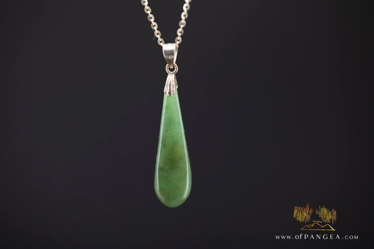Teardrop Roimata - Guatemalan Princesa Jadeite Necklace || JF566