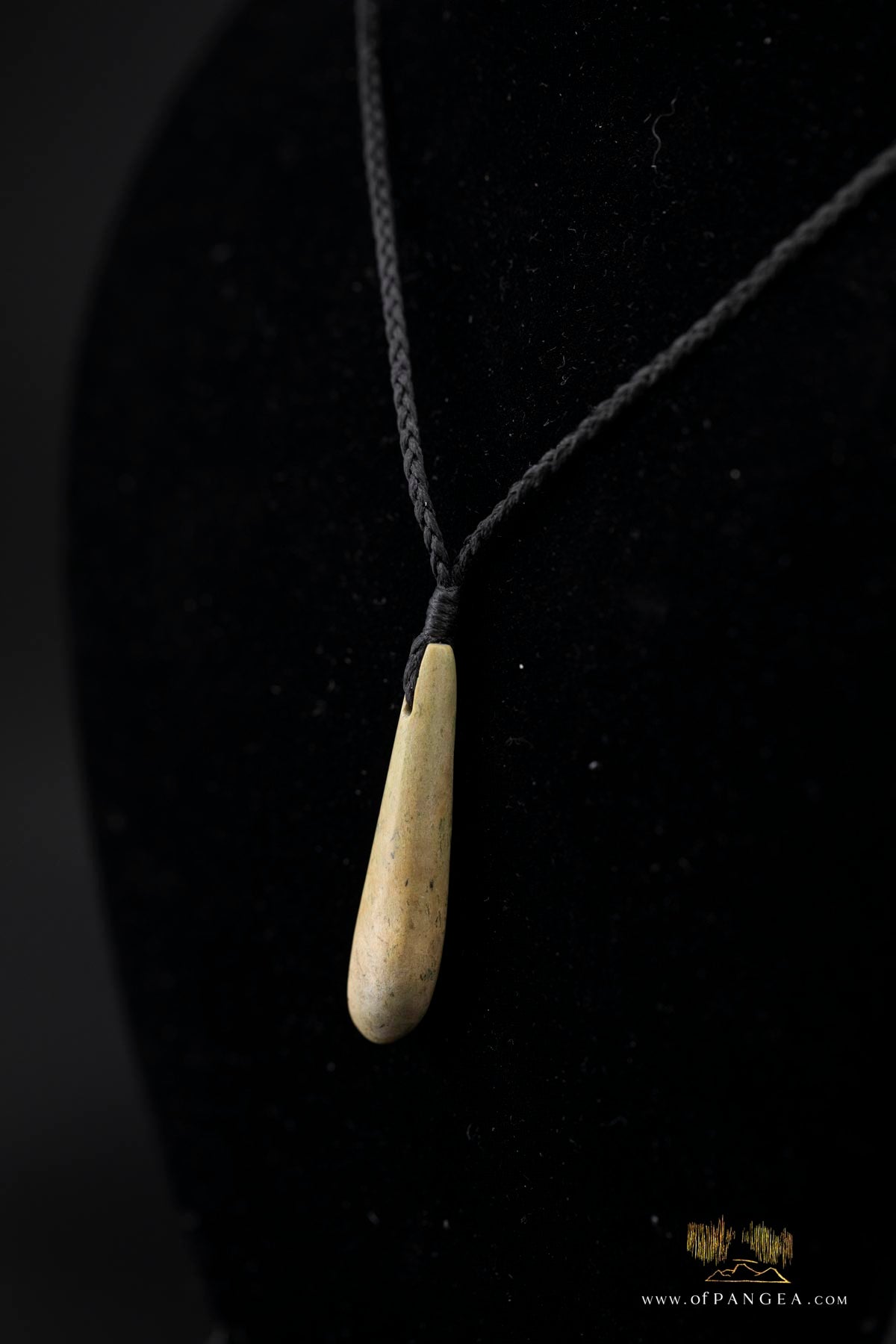 Teardrop Roimata - Raukaraka Pounamu Nephrite flower Jade Necklace || JF577