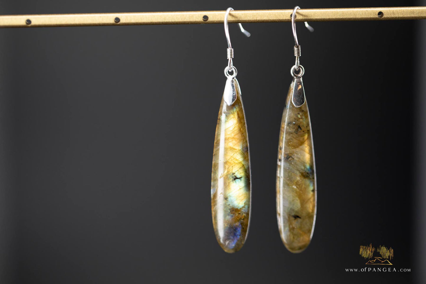 Labradorite AAA Flash teardrop earrings - Sterling Silver || JF657