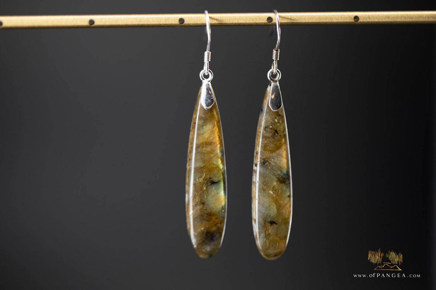 Labradorite AAA Flash teardrop earrings - Sterling Silver || JF657