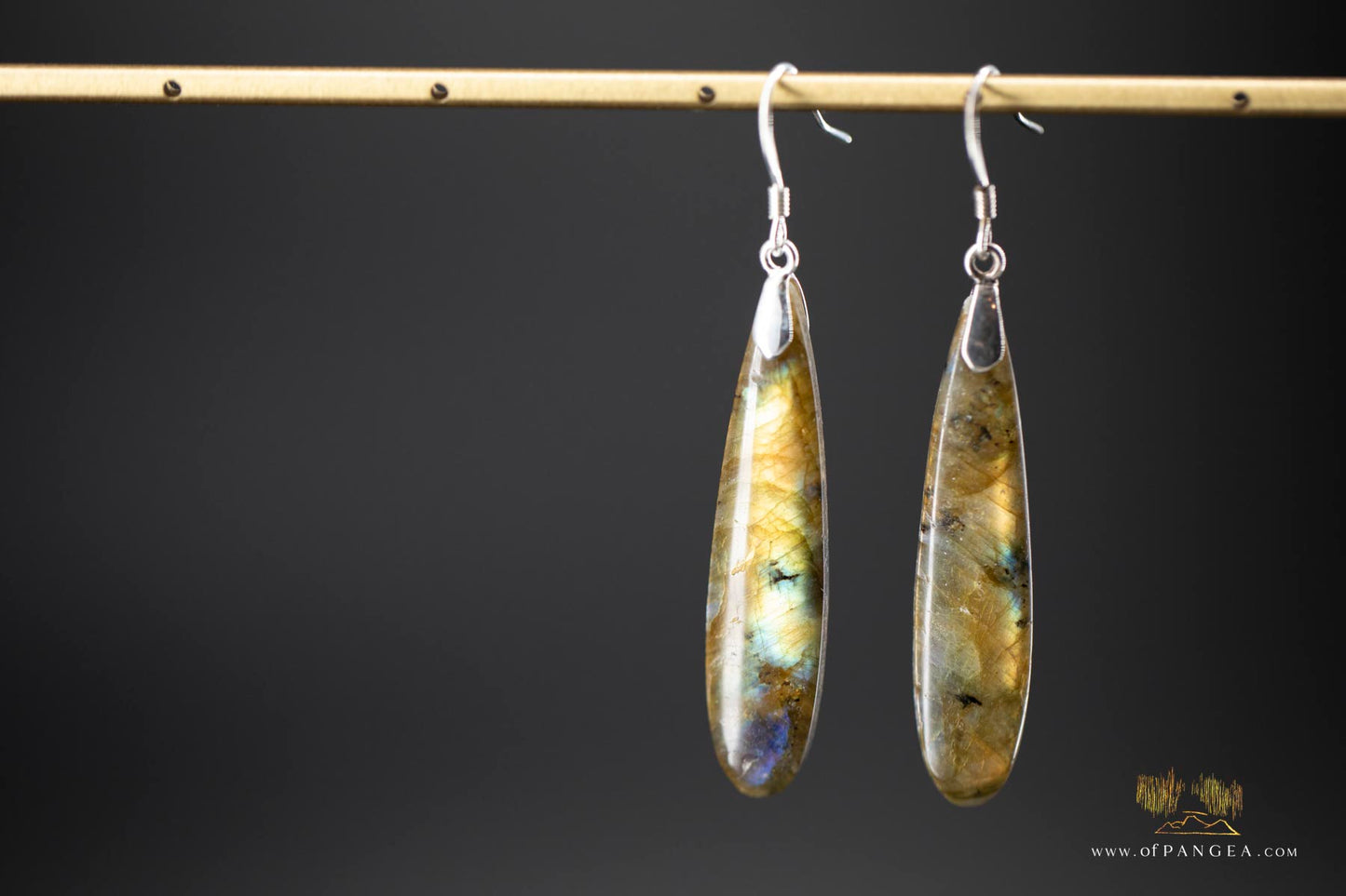 Labradorite AAA Flash teardrop earrings - Sterling Silver || JF657