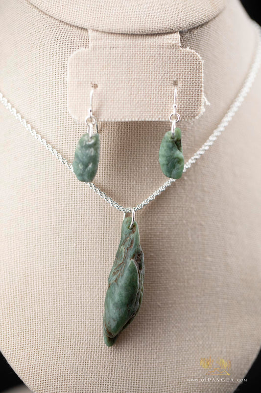 Big Sur Jade Pebble Necklace - Italian Sterling Silver || JF660
