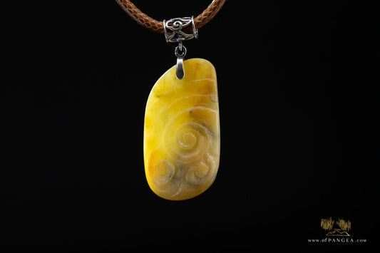 Burmese Jadeite Cloud Pendant and Leather Sterling Silver Necklace || JF698