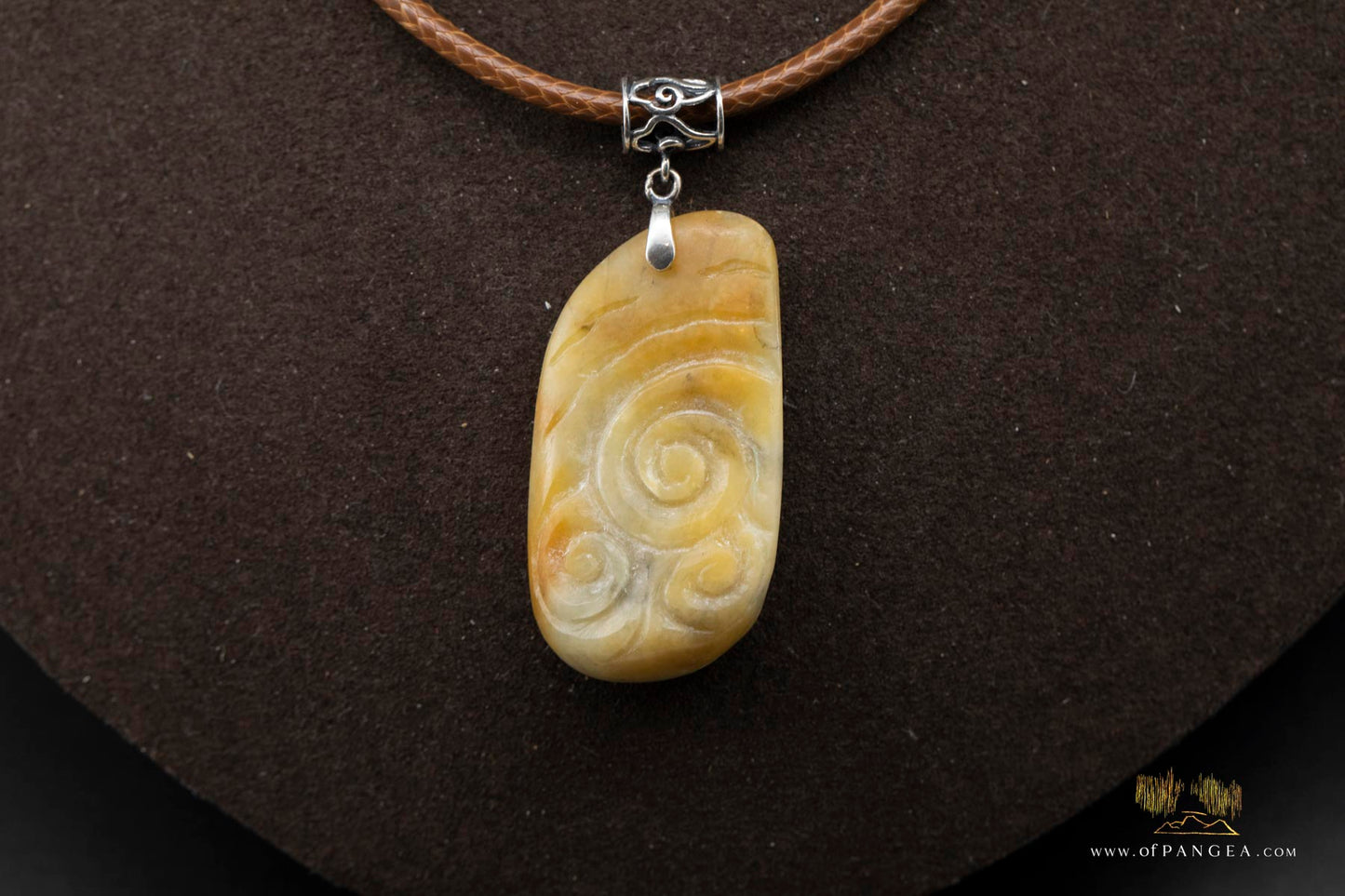 Burmese Jadeite Cloud Pendant and Leather Sterling Silver Necklace || JF698