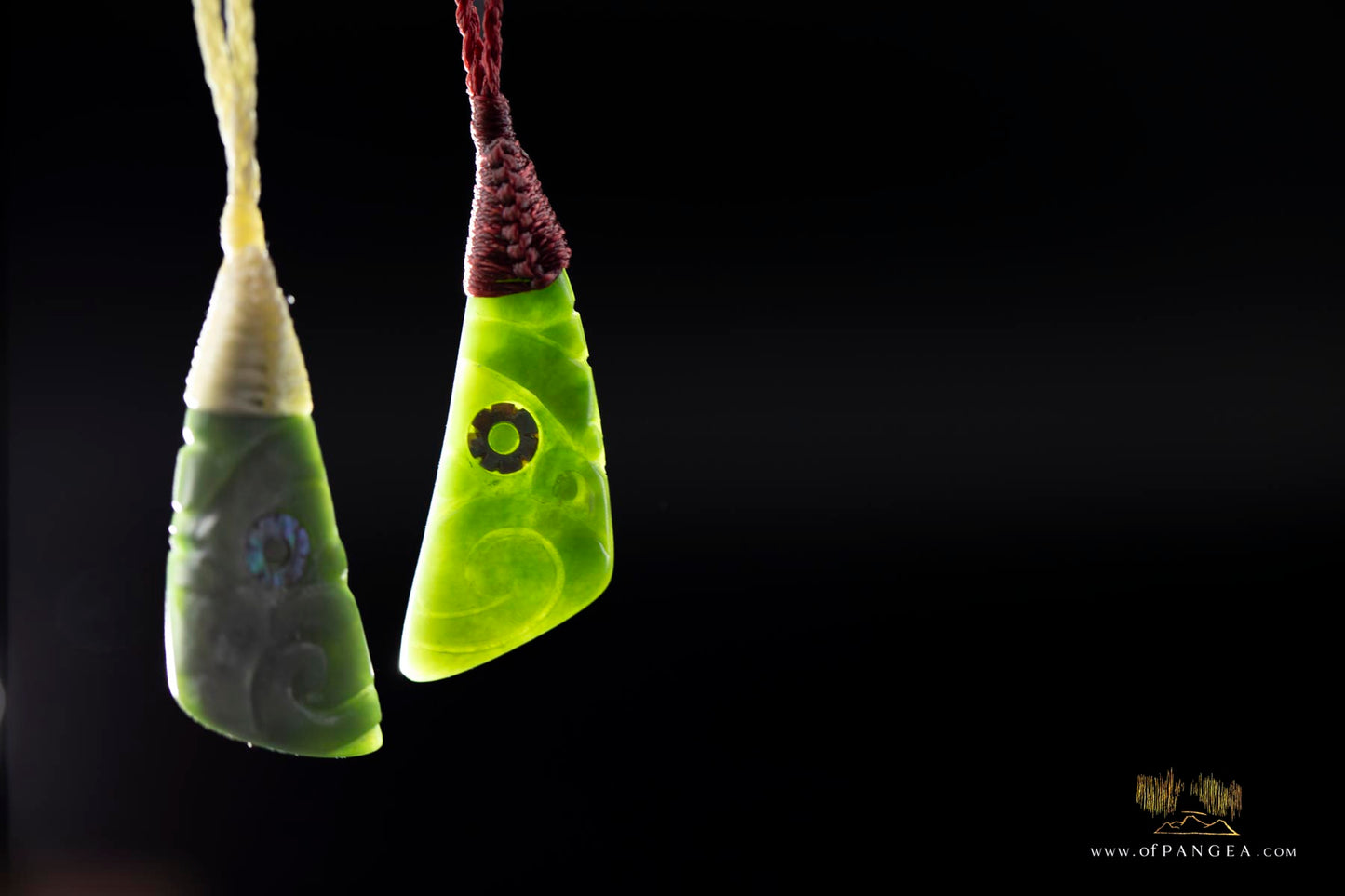 hei Tiki Wheku necklace (JF745 white) - Nephrite Jade - Abalone Paua eye - Kahurangi Pounamu - New Zealand