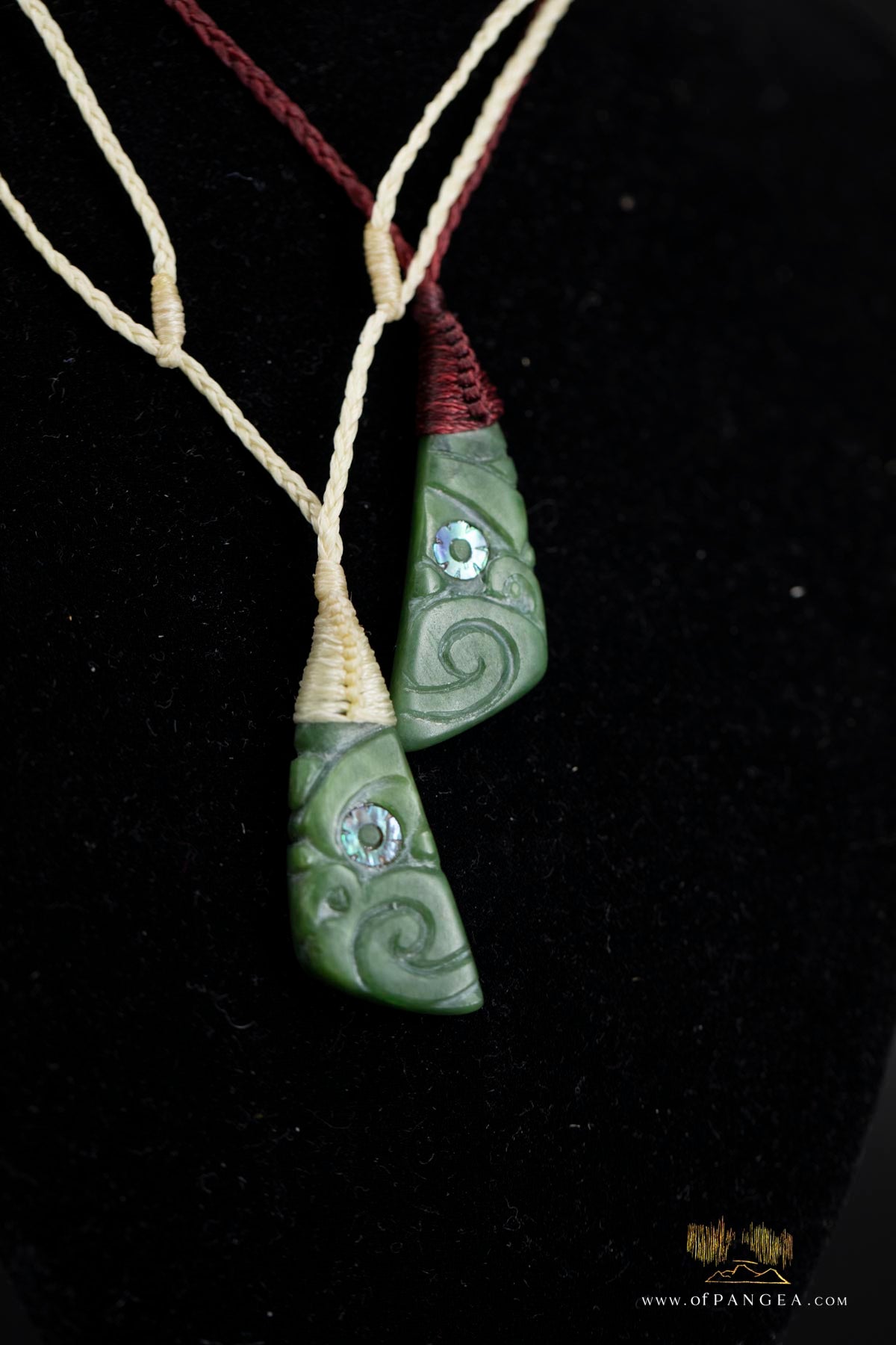 hei Tiki Wheku necklace (JF745 white) - Nephrite Jade - Abalone Paua eye - Kahurangi Pounamu - New Zealand