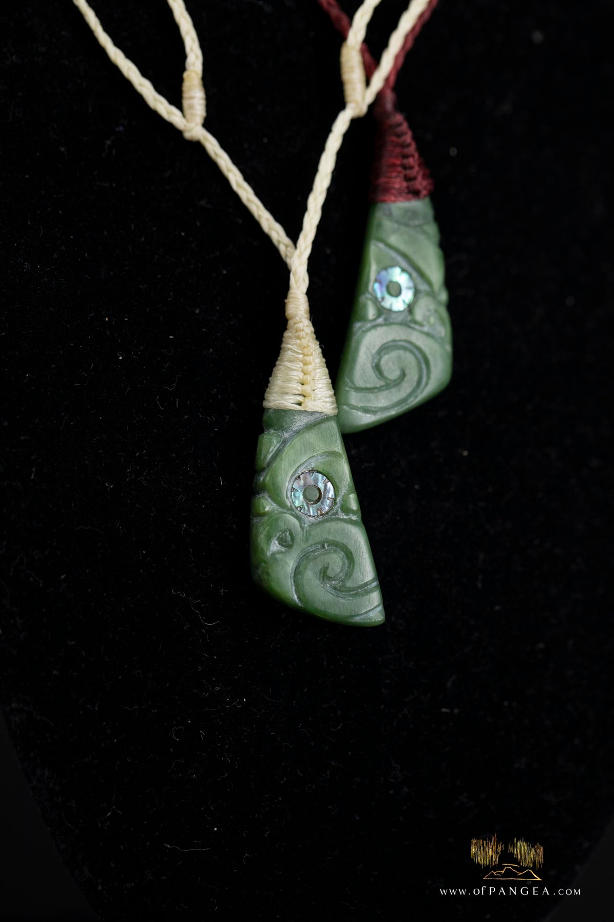 hei Tiki Wheku necklace (JF745 white) - Nephrite Jade - Abalone Paua eye - Kahurangi Pounamu - New Zealand