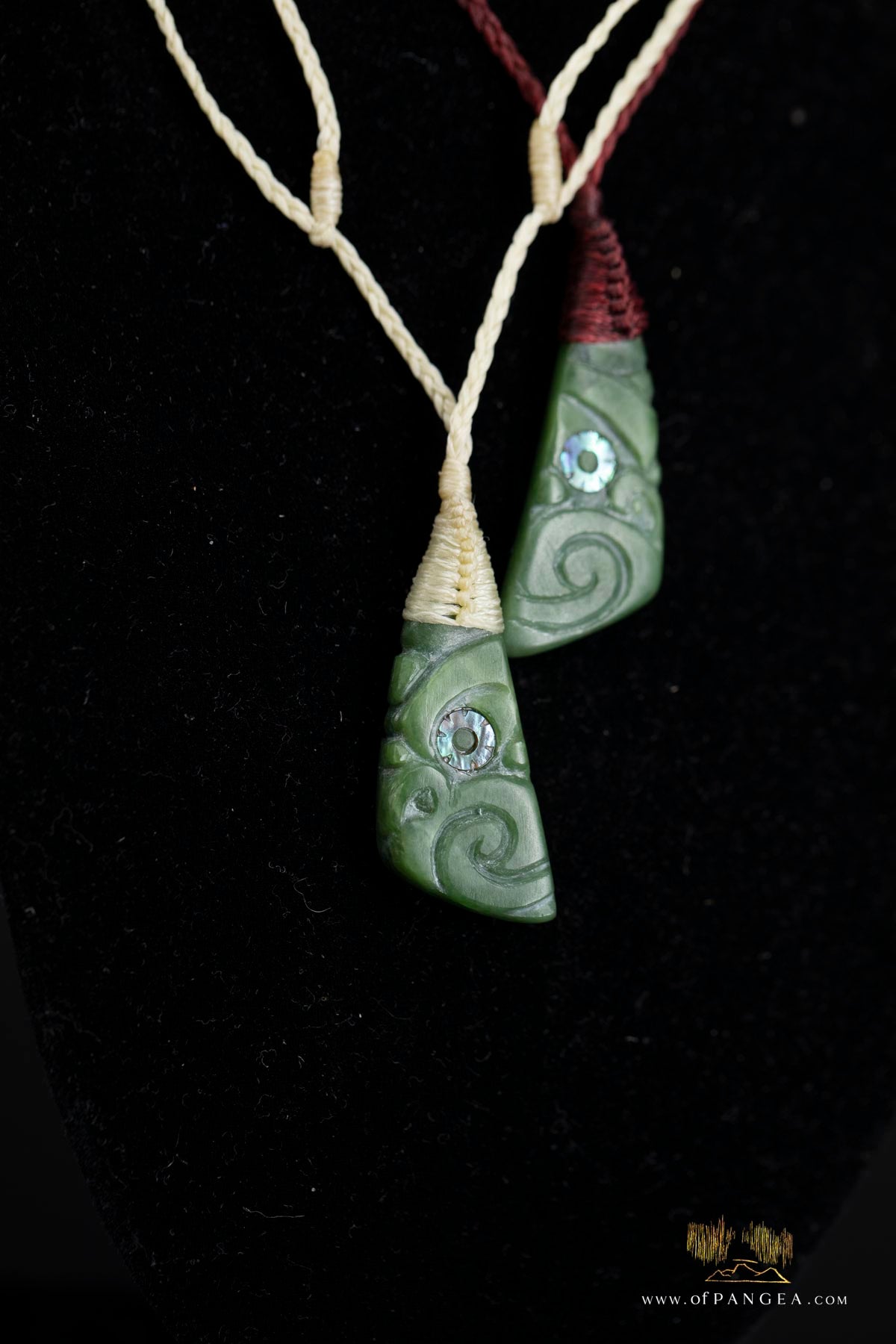 hei Tiki Wheku necklace (JF745 white) - Nephrite Jade - Abalone Paua eye - Kahurangi Pounamu - New Zealand