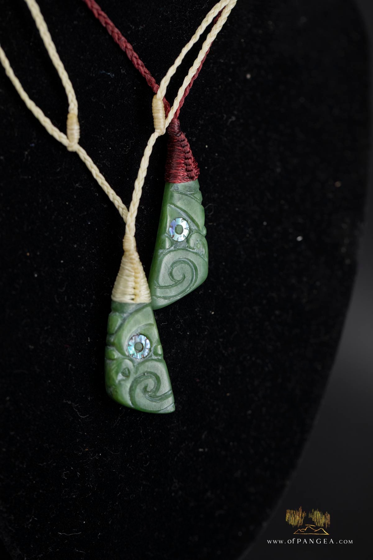 hei Tiki Wheku necklace (JF745 white) - Nephrite Jade - Abalone Paua eye - Kahurangi Pounamu - New Zealand