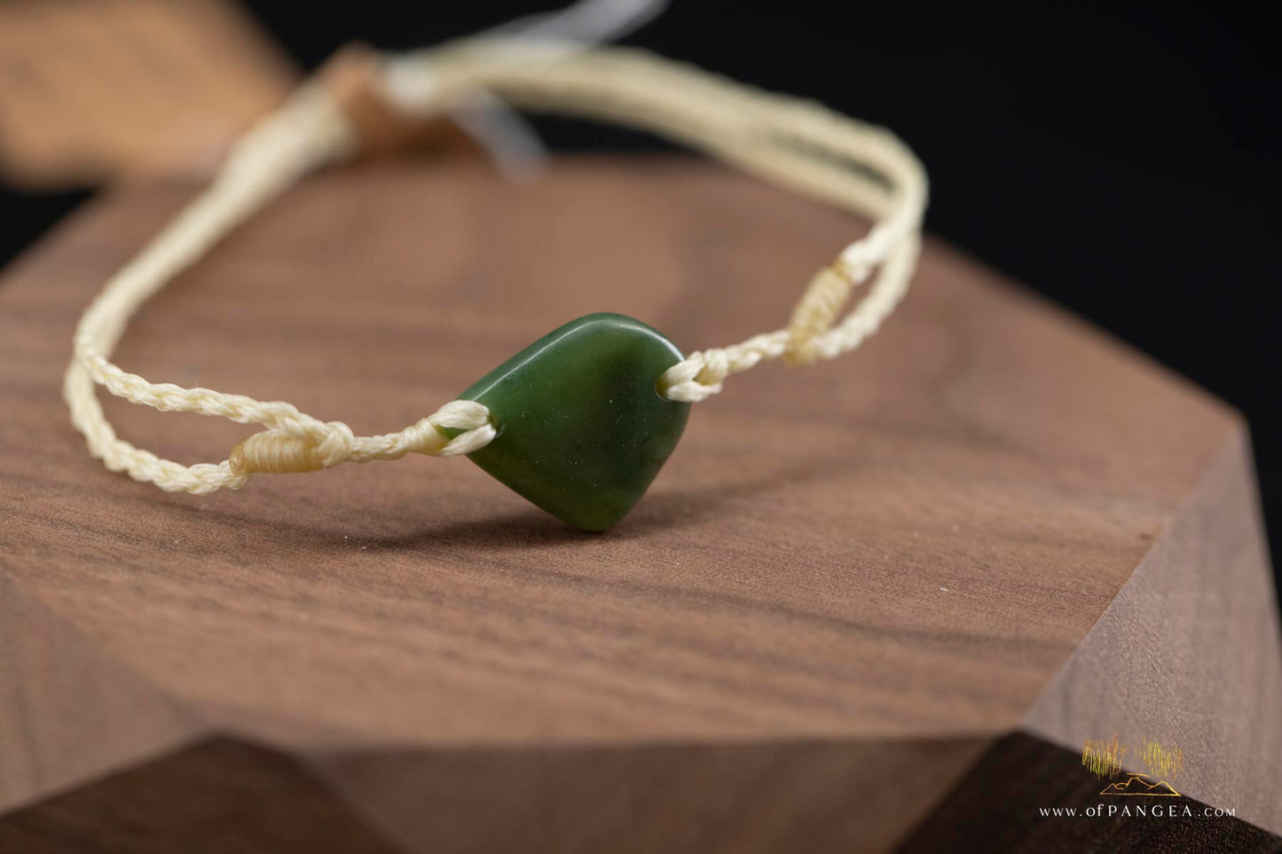 Wyoming Green Apple Nephrite Jade - Bracelet || JF803