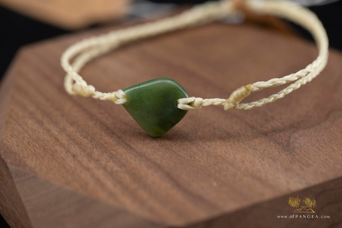 Wyoming Green Apple Nephrite Jade - Bracelet || JF803