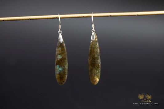 Rainbow Labradorite teardrop earrings - Sterling Silver