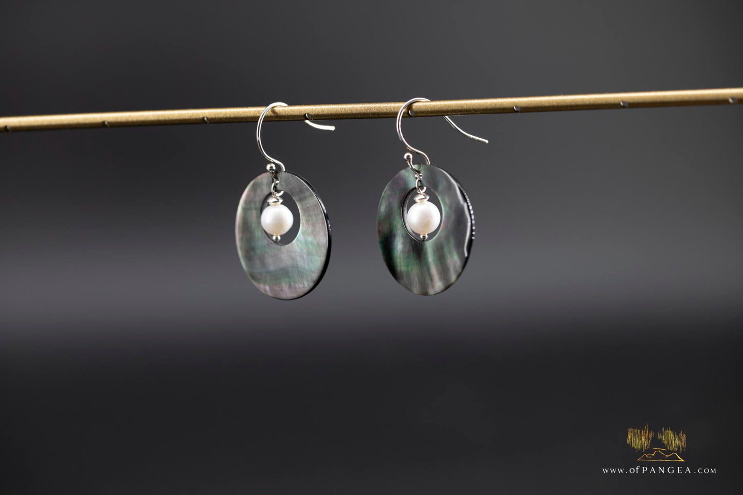 Tahitian Black-Lipped Mother of Pearl Window disc Earrings and AAA Pearl - sterling silver