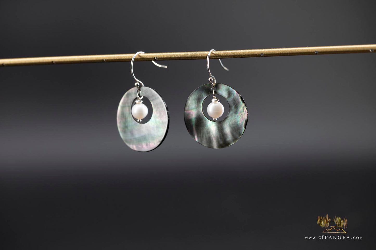 Tahitian Black-Lipped Mother of Pearl Window disc Earrings and AAA Pearl - sterling silver