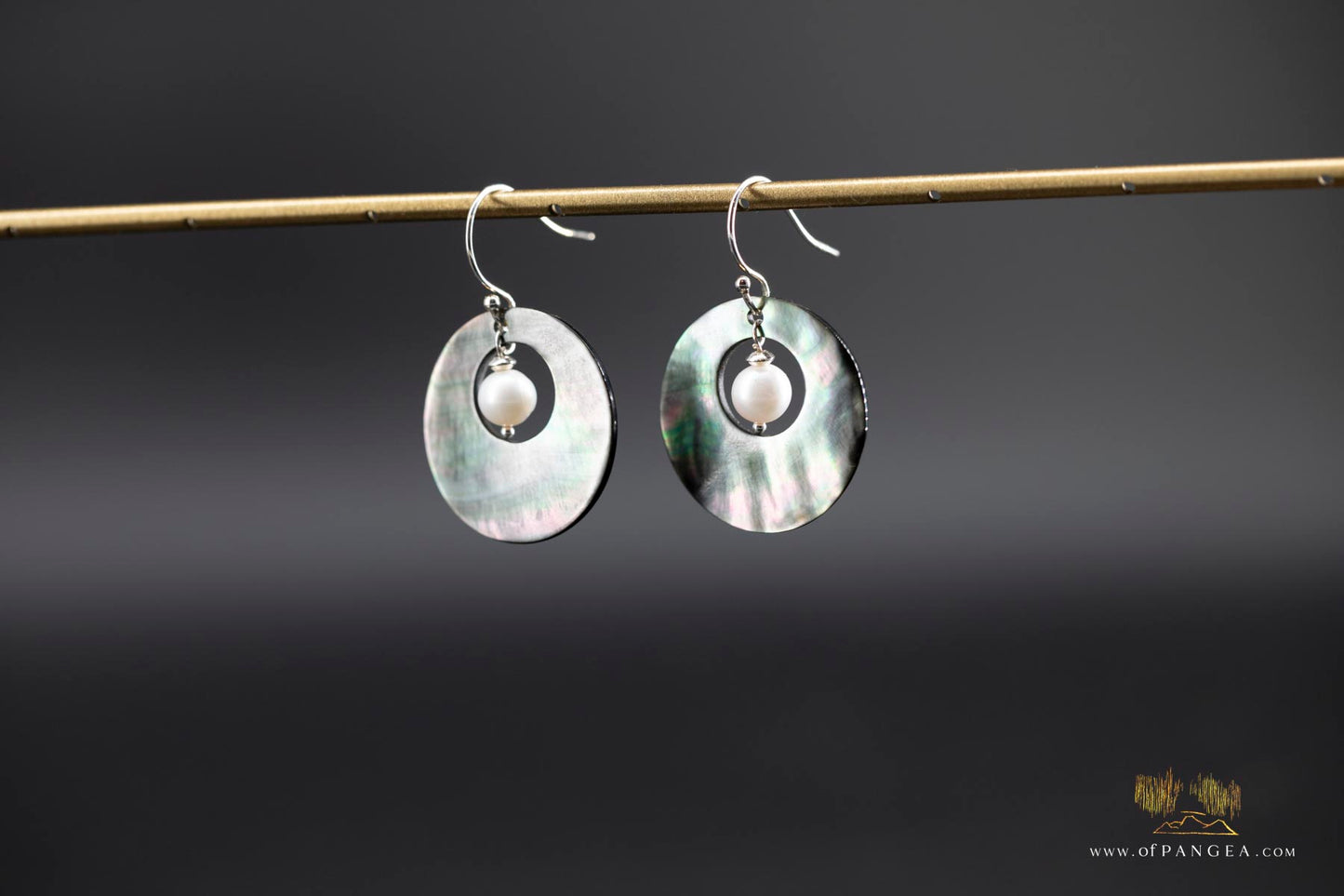 Tahitian Black-Lipped Mother of Pearl Window disc Earrings and AAA Pearl - sterling silver
