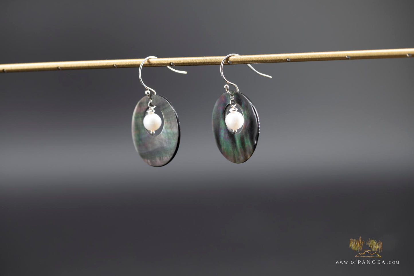 Tahitian Black-Lipped Mother of Pearl Window disc Earrings and AAA Pearl - sterling silver