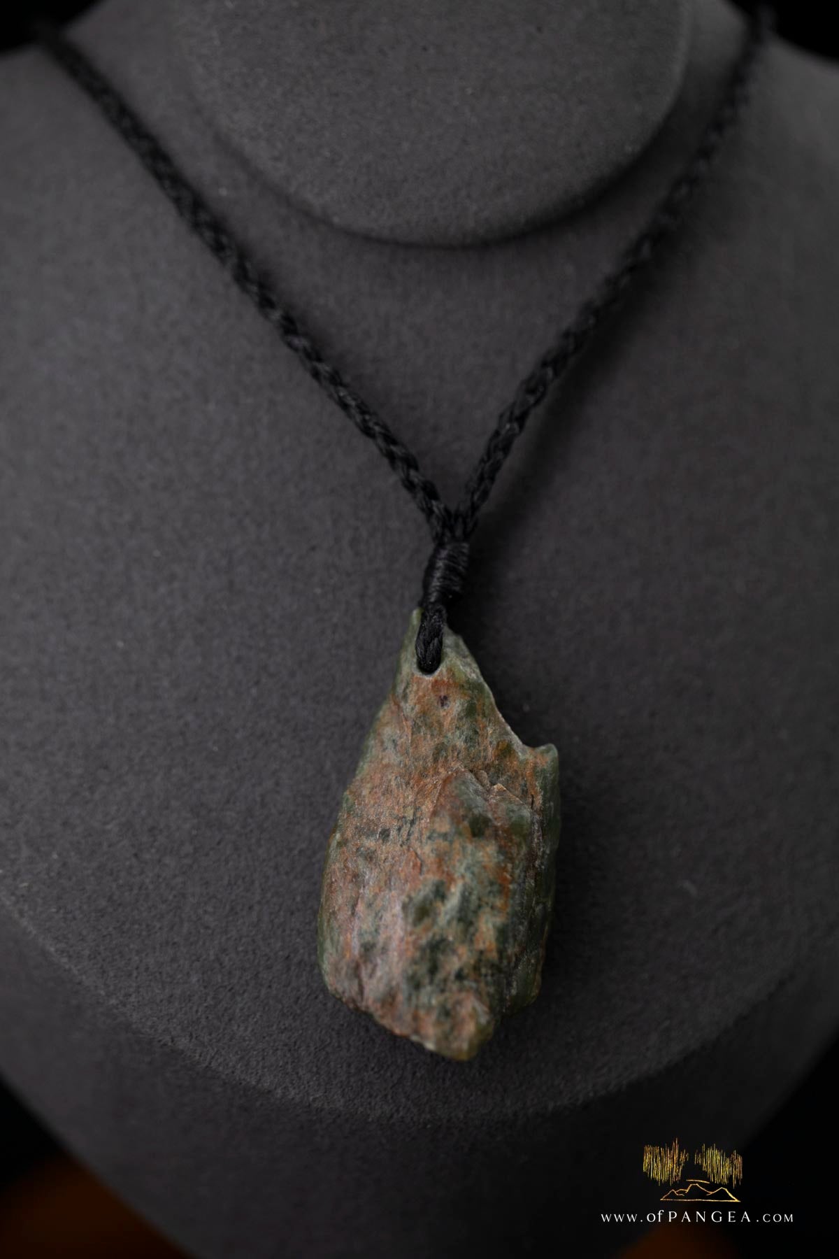 Wyoming Jade Wind Slick Necklace - Green Apple Nephrite Jade || JF870