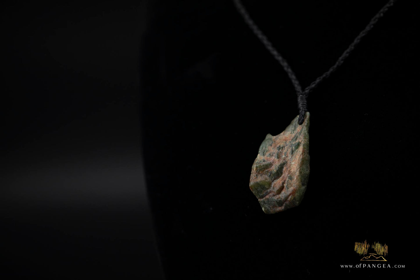 Wyoming Jade Wind Slick Necklace - Green Apple Nephrite Jade || JF870