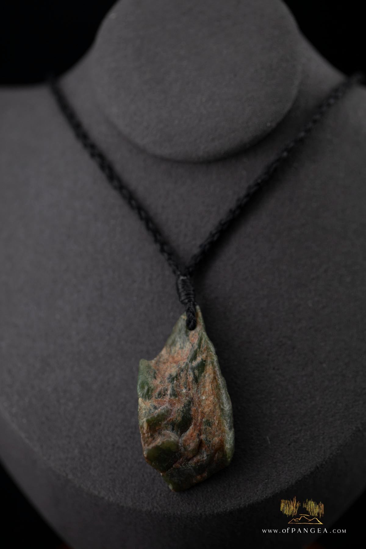Wyoming Jade Wind Slick Necklace - Green Apple Nephrite Jade || JF870