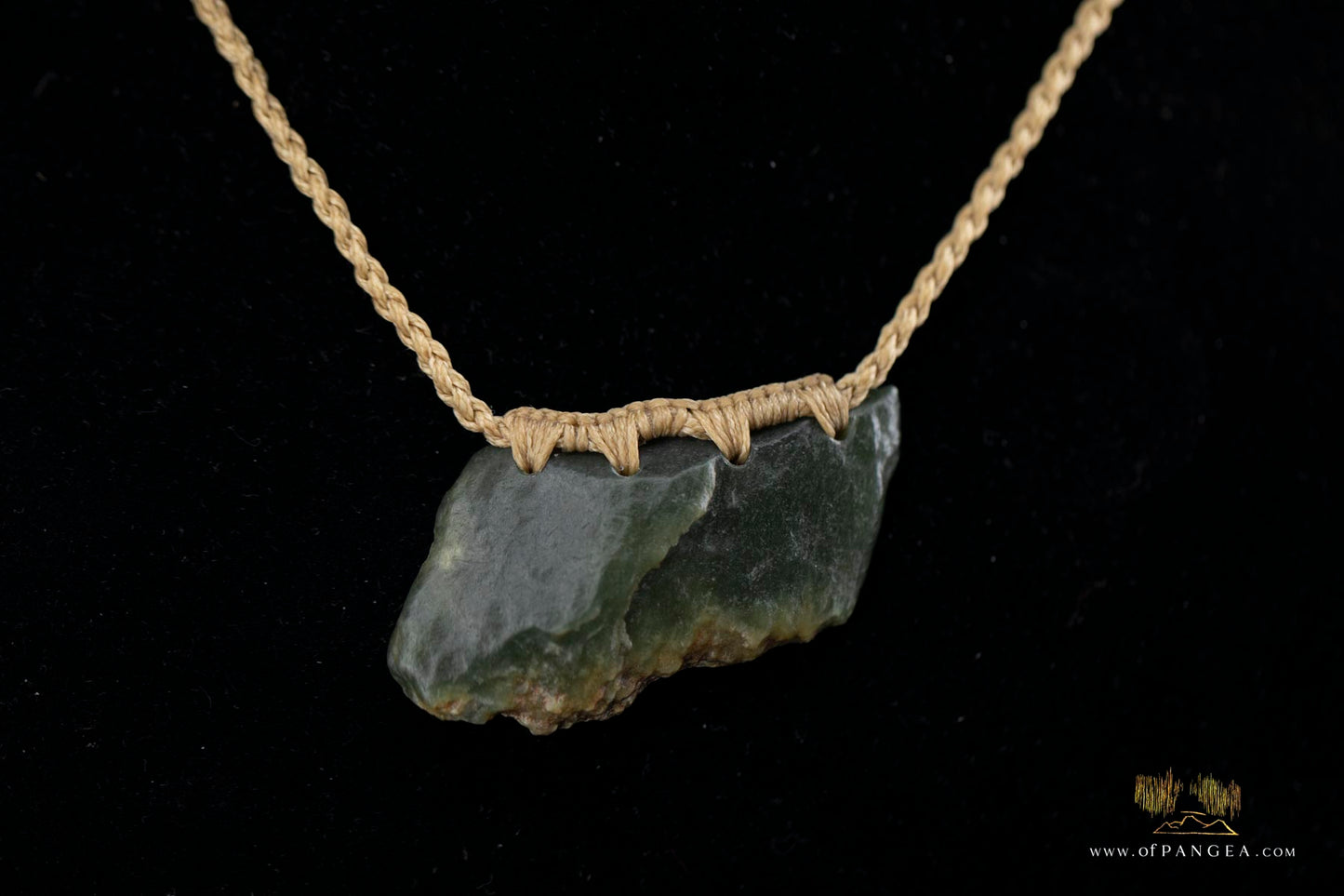 Wyoming Jade Slick Necklace - Green Apple Nephrite Jade || JF877