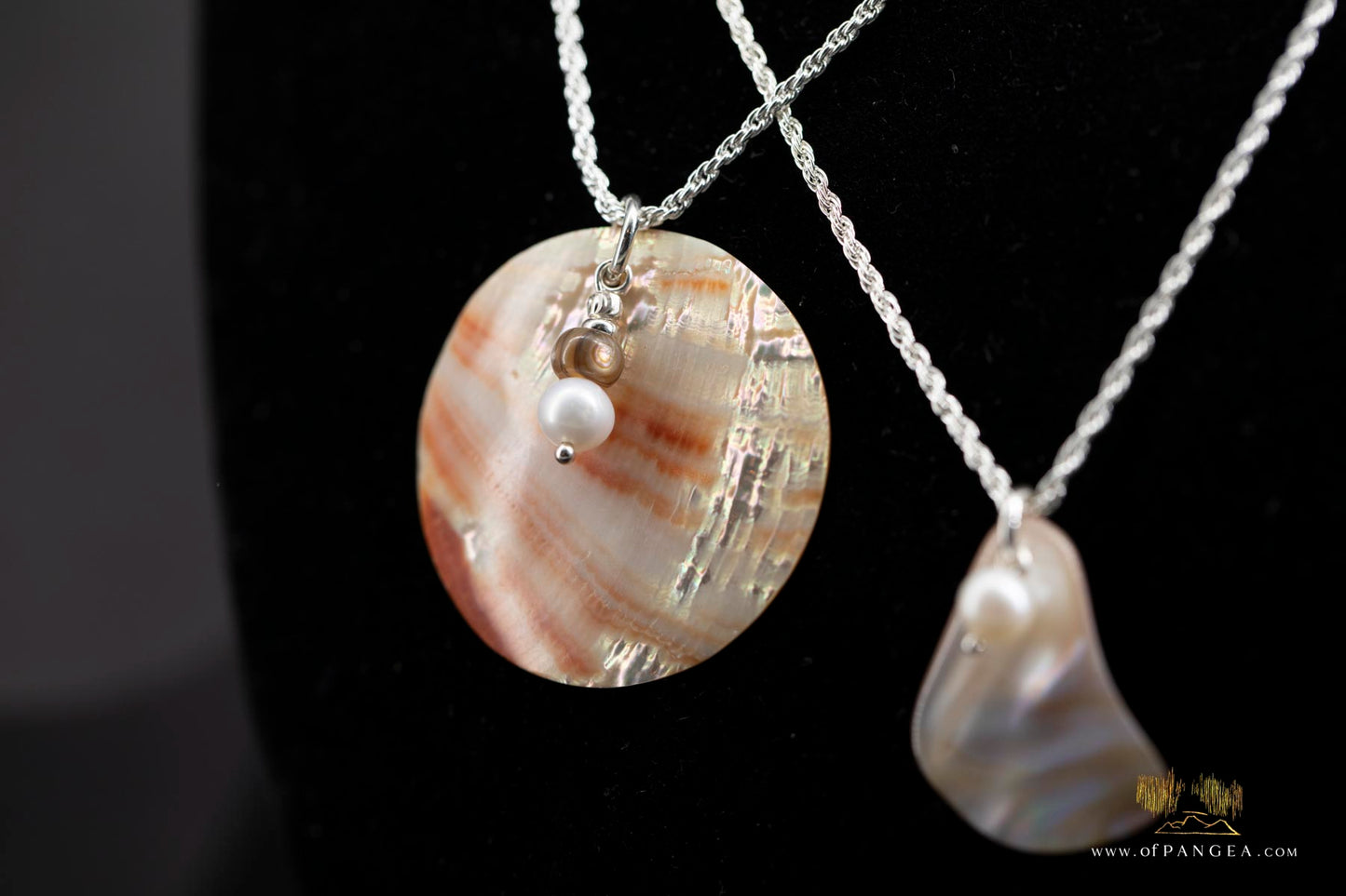 Red Abalone Circle (Mother of Pearl) Necklace - AAA Pearl, Abalone bead, 1.35mm Italian sterling silver rope chain 20inch || JF889