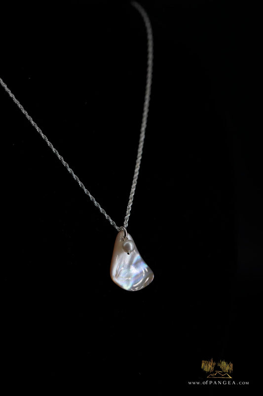 Mother of Pearl freeform Necklace - AAA Pearl 1.35mm italian sterling silver rope chain 18inch || JF888