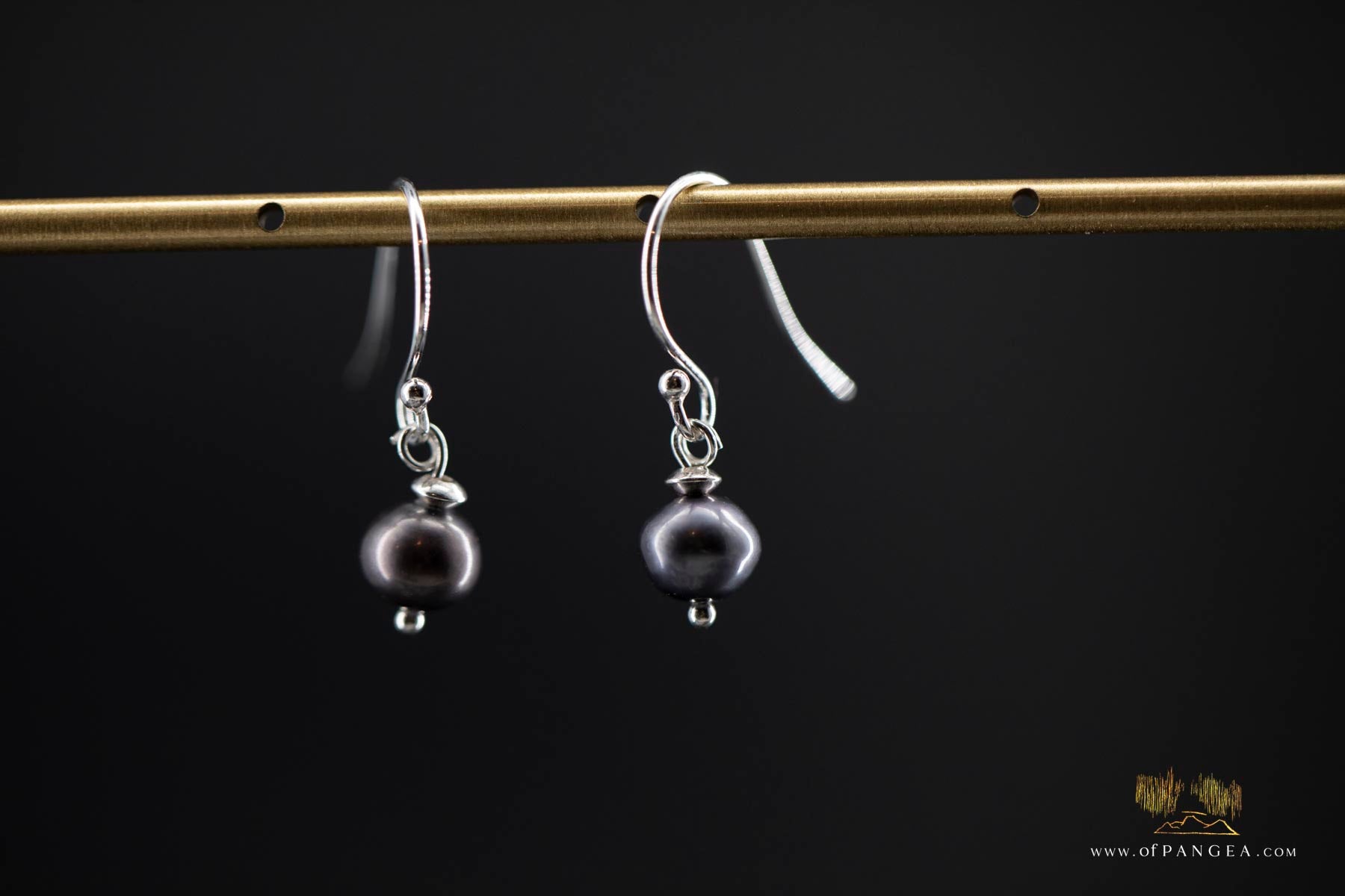 AA peacock pearl - Sterling Silver bead Earrings || JF929