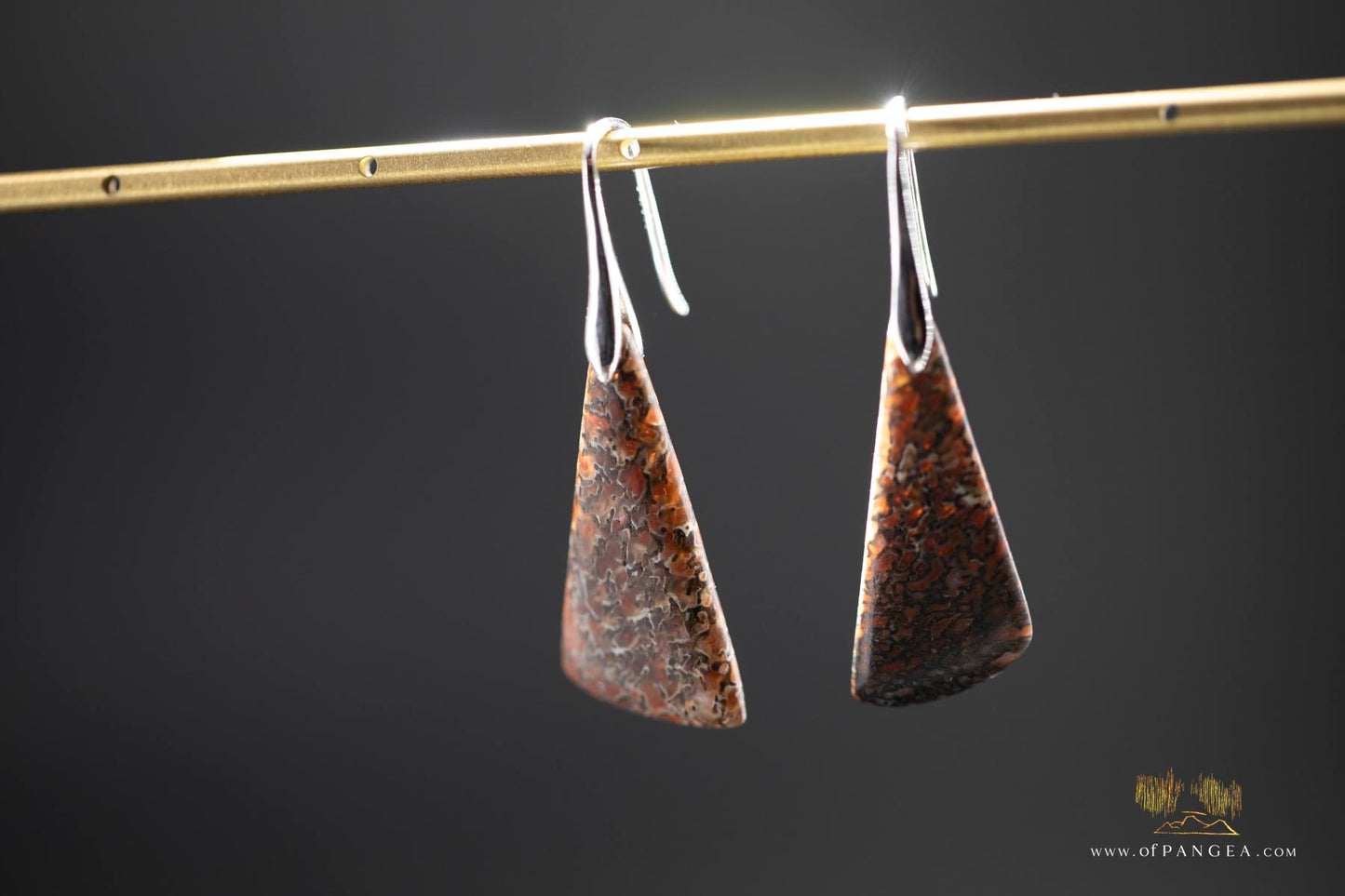 Dinosaur Gembone earrings - 0.925 sterling silver || JF935