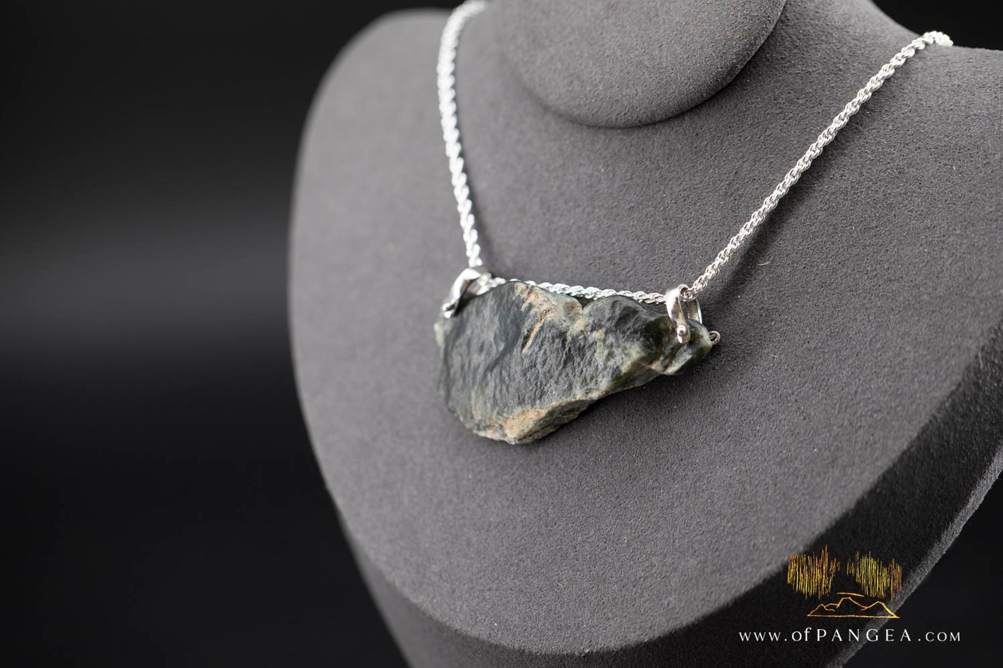 Wyoming Jade Slick Necklace - Green Nephrite Jade - Italian Sterling Silver || JF989