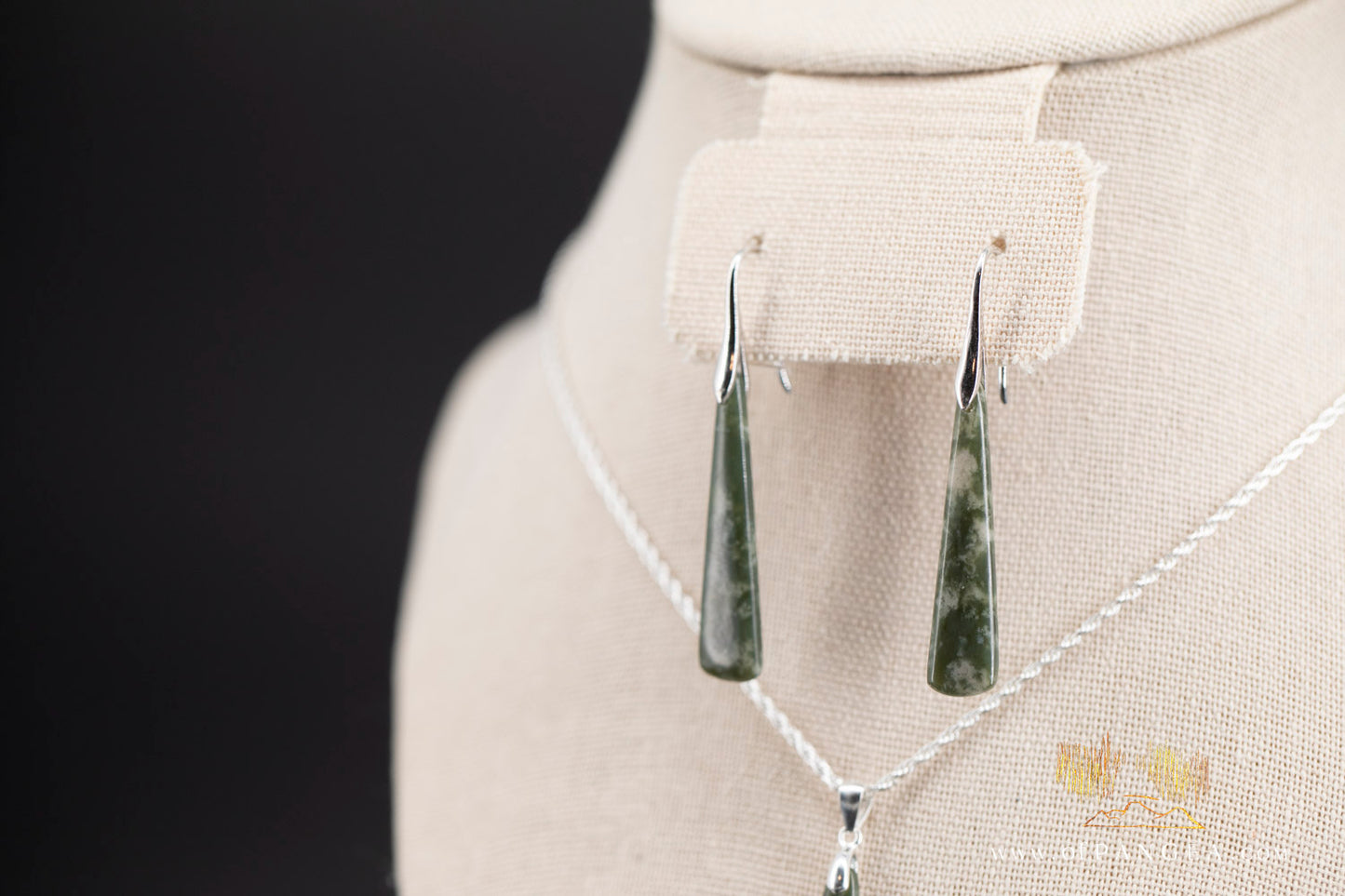 Cherry Blossom Nephrite Jade Toki Necklace and Earring Set - Wyoming -  Italian sterling silver || JF995