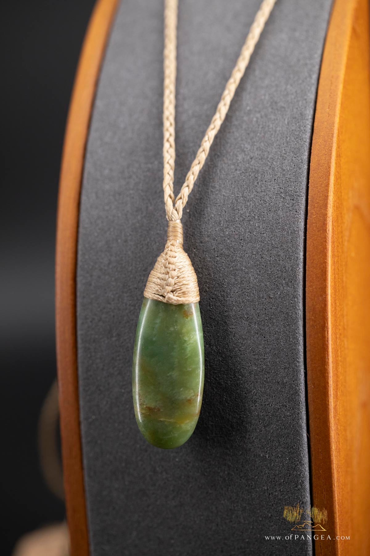 Roimata Teardrop necklace -Putiputi pounamu 'flower' Nephrite Jade - Jade New Zealand