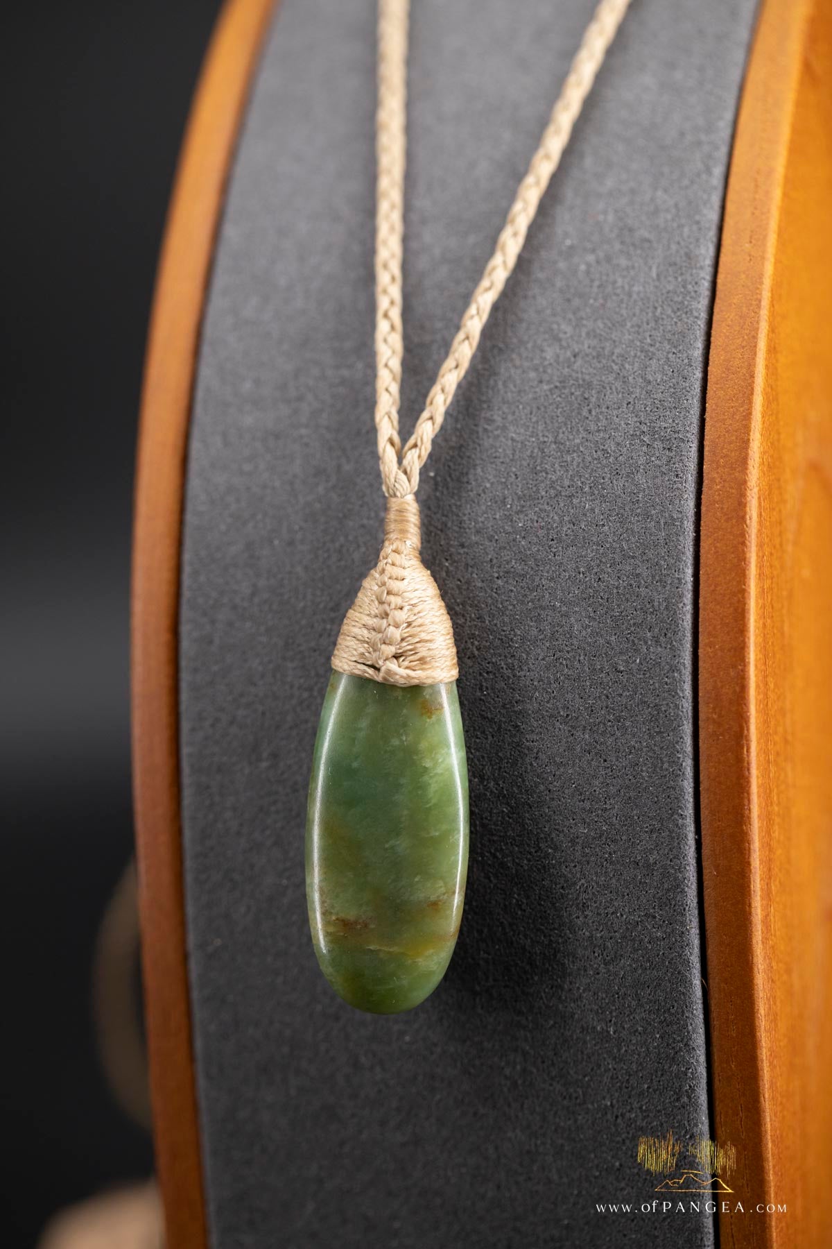 Roimata Teardrop necklace -Putiputi pounamu 'flower' Nephrite Jade - Jade New Zealand