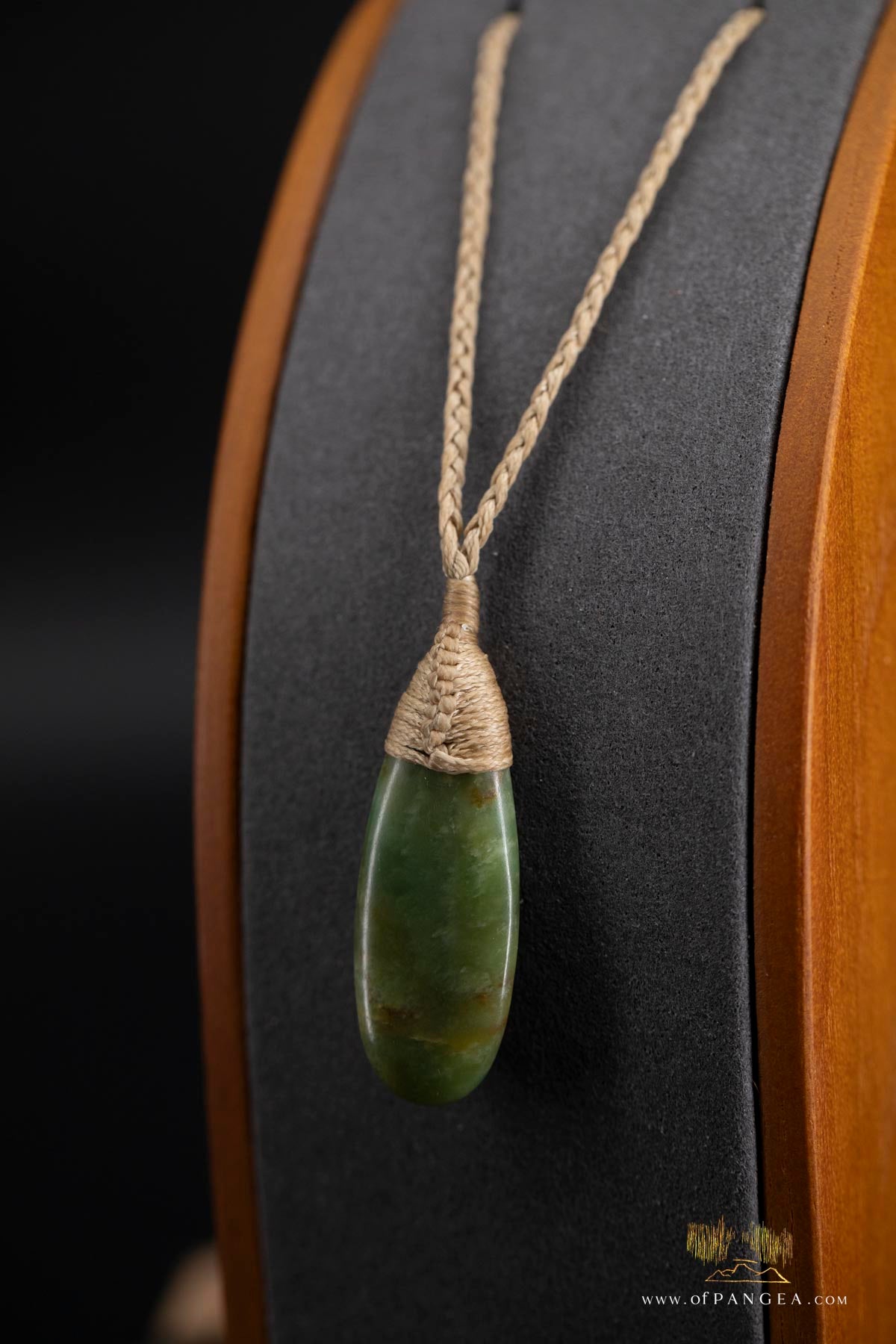Roimata Teardrop necklace -Putiputi pounamu 'flower' Nephrite Jade - Jade New Zealand