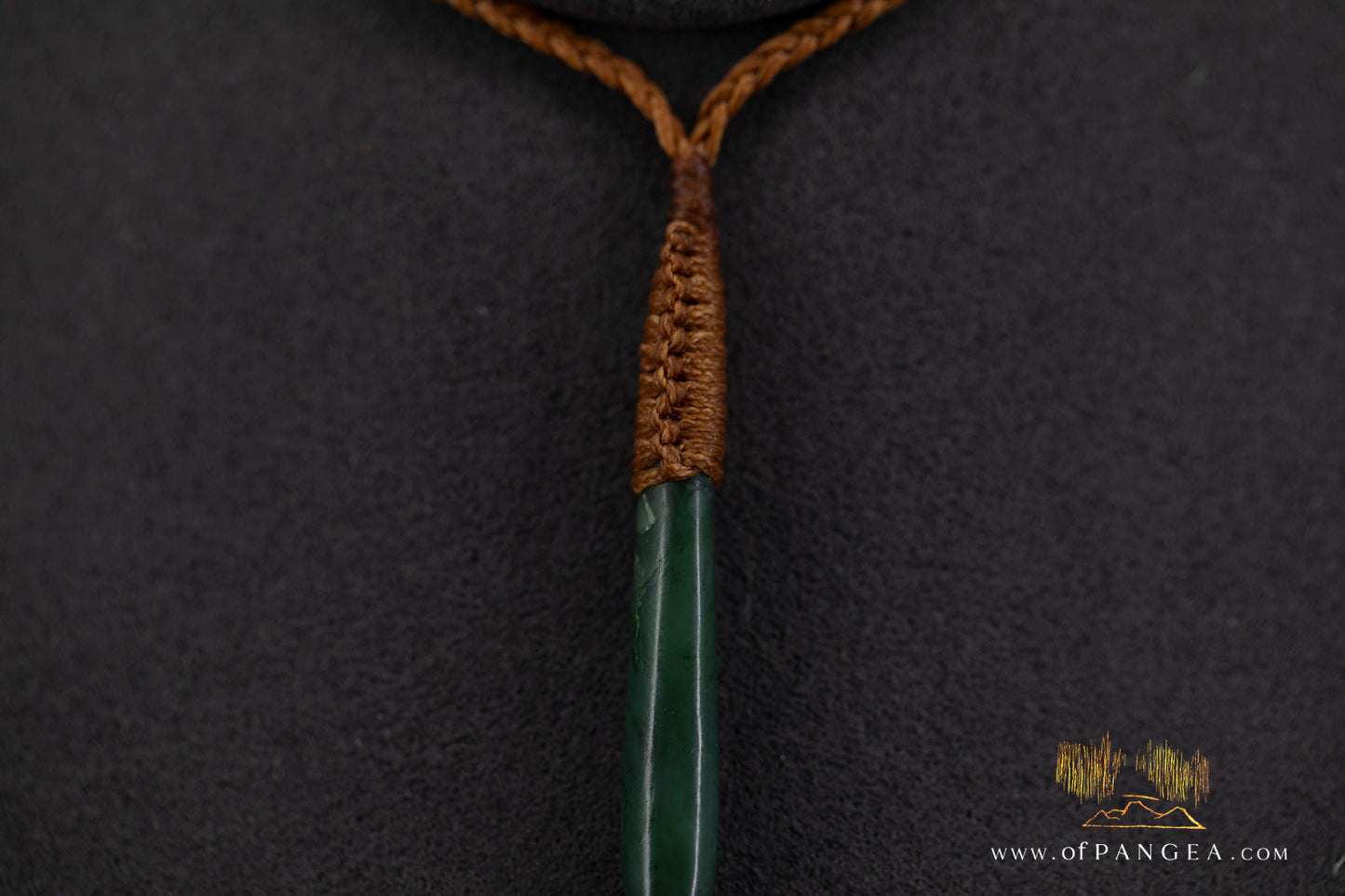Nephrite Jade Teardrop Necklace - British Columbia ||