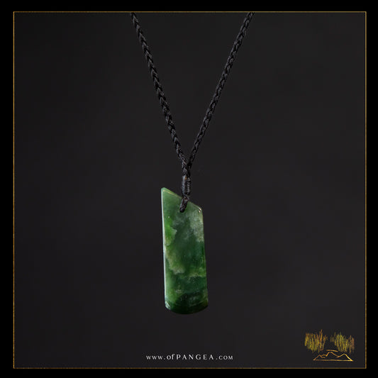 Hei Toki necklace - Kahurangi Pounamu Nephrite Jade - Jade New Zealand || JF021